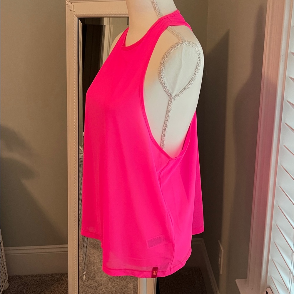 NWOT Sweaty Betty hot pink mesh tank top, size 8. - Picture 2 of 9